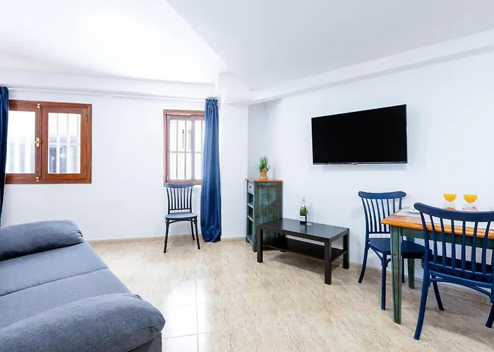 Appartement 2a Cozy Flores With Pool